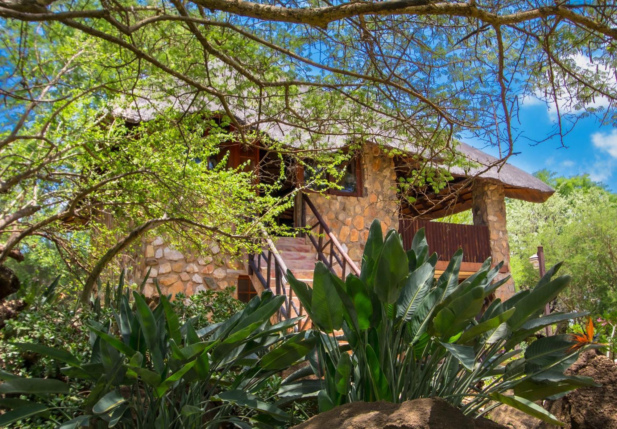 Hasekamp Family Bush Lodge Hoedspruit Exterior photo