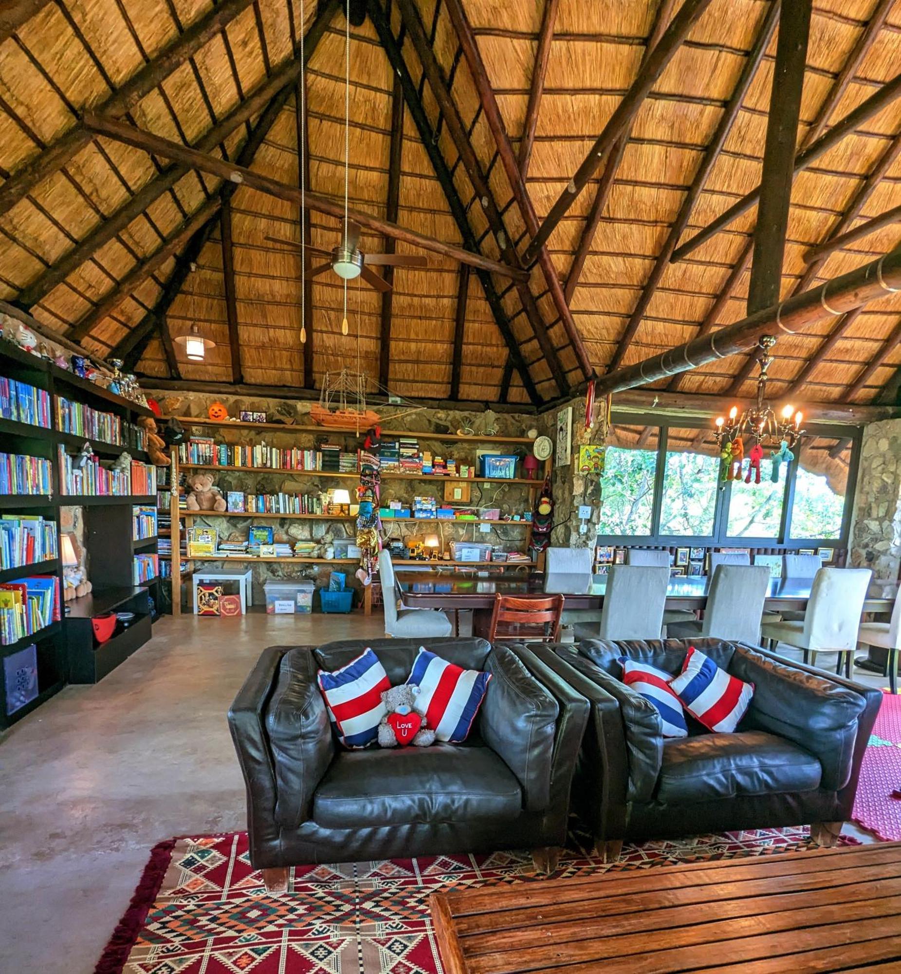 Hasekamp Family Bush Lodge Hoedspruit Exterior photo