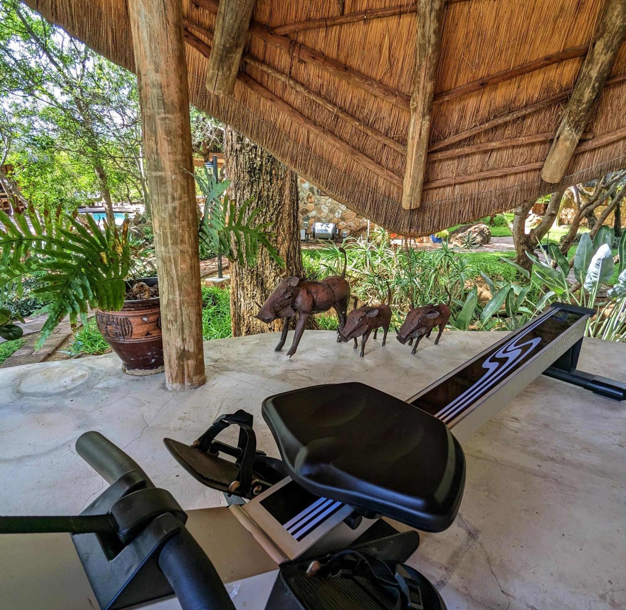 Hasekamp Family Bush Lodge Hoedspruit Exterior photo