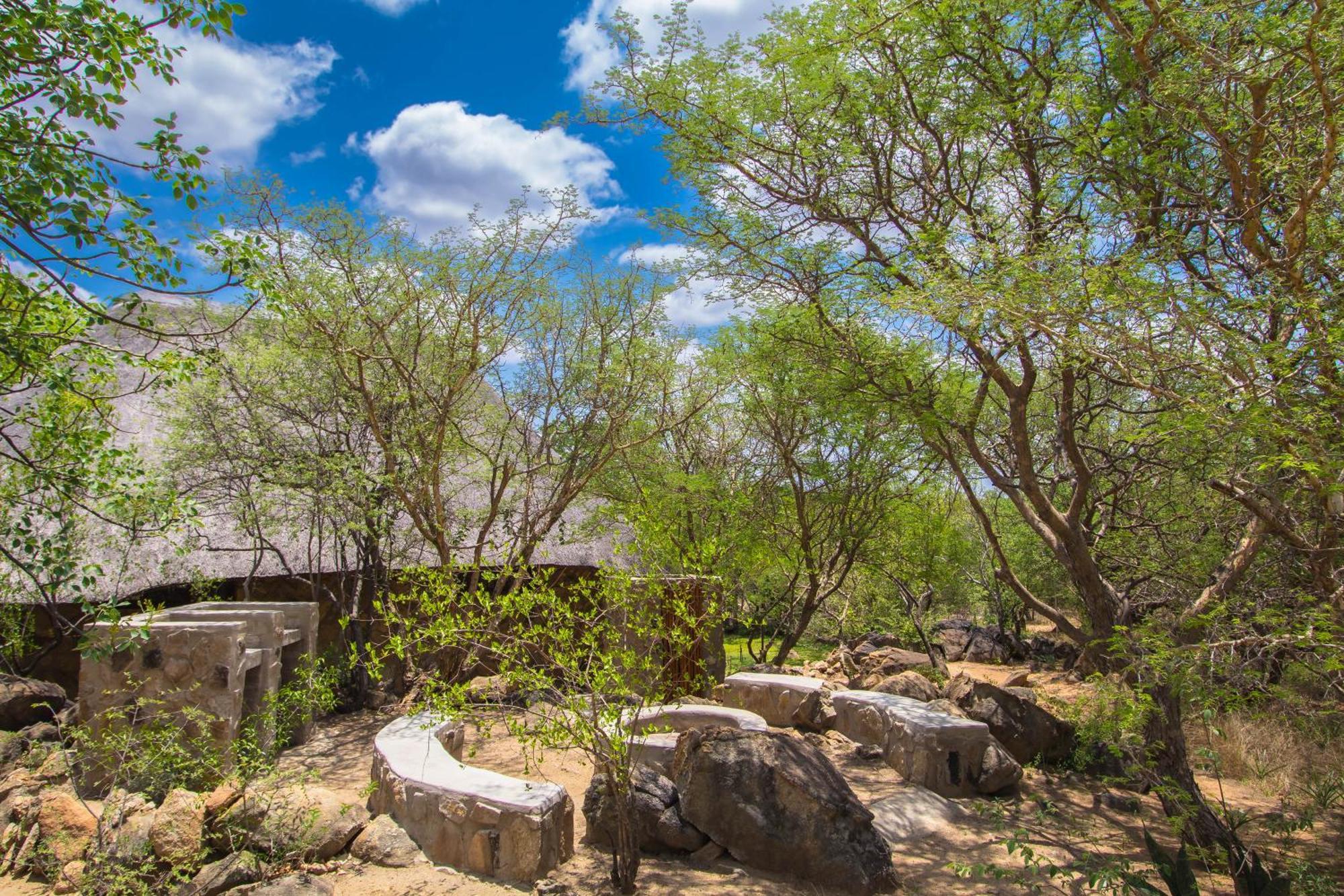 Hasekamp Family Bush Lodge Hoedspruit Exterior photo